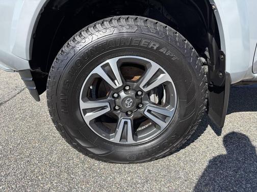 2019 Toyota Tacoma TRD Sport
