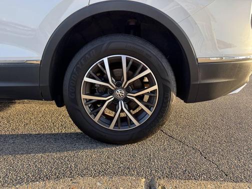 2020 Volkswagen Tiguan 2.0T SE 4MOTION