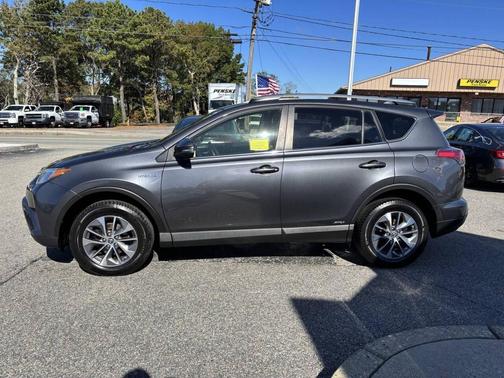 2018 Toyota RAV4 Hybrid XLE