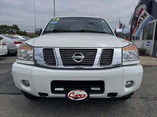 2015 Nissan Titan SL