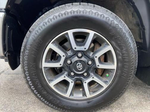 2015 Toyota Tundra SR5