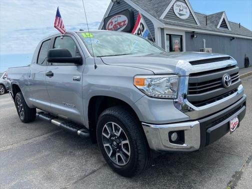 2015 Toyota Tundra SR5