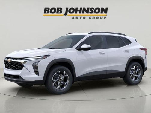 Summit White 2026 Chevrolet Trax LT