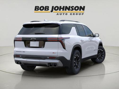 Polar White 2027 Chevrolet Traverse Z71
