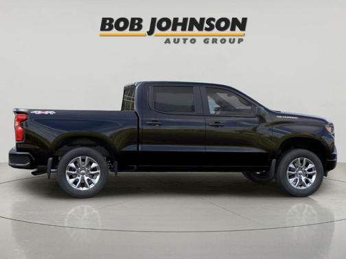 Black 2026 Chevrolet Silverado 1500 Custom