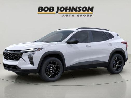 Summit White 2026 Chevrolet Trax LT