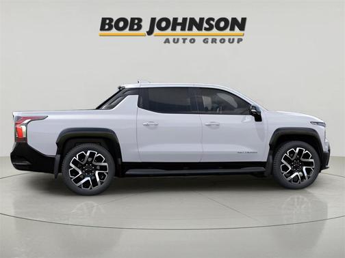 2025 Chevrolet Silverado EV RST