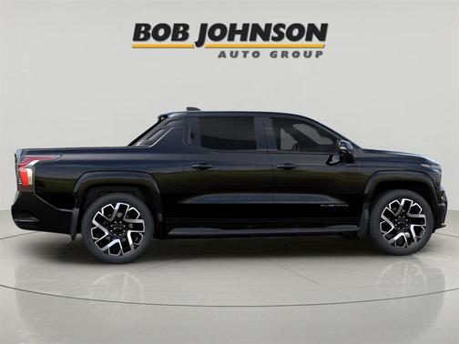 2025 Chevrolet Silverado EV RST