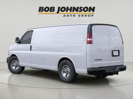 Summit White 2025 Chevrolet Express 3500 Work Van
