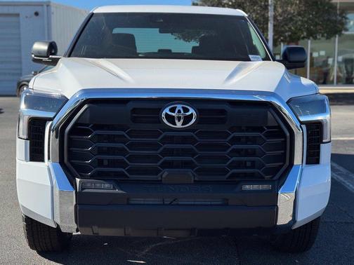 Ice Cap 2026 Toyota Tundra SR5