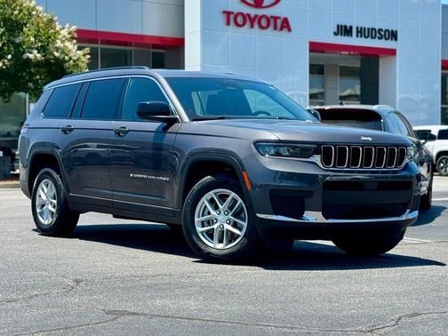 Baltic Gray Metallic Clearcoat 2024 Jeep Grand Cherokee L Laredo