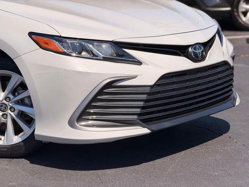 Ice Edge 2024 Toyota Camry LE