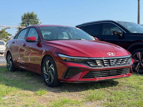 Ultimate Red 2025 Hyundai ELANTRA Limited
