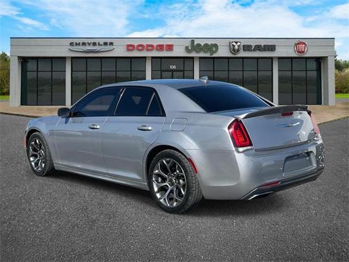 2018 Chrysler 300 S