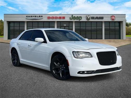 2022 Chrysler 300 S
