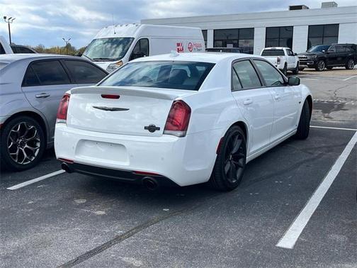 2023 Chrysler 300 C