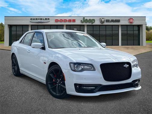 2023 Chrysler 300 C