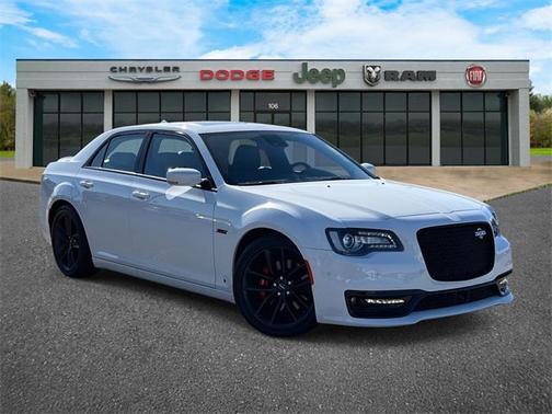 2023 Chrysler 300 C