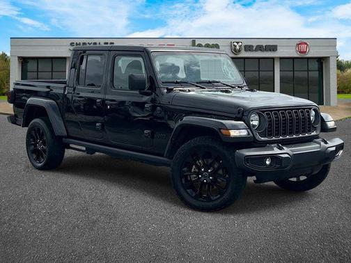 Black Clearcoat 2024 Jeep Gladiator Nighthawk