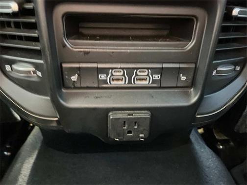 2021 RAM 3500 Limited Mega Cab 4x4 6'4' Box