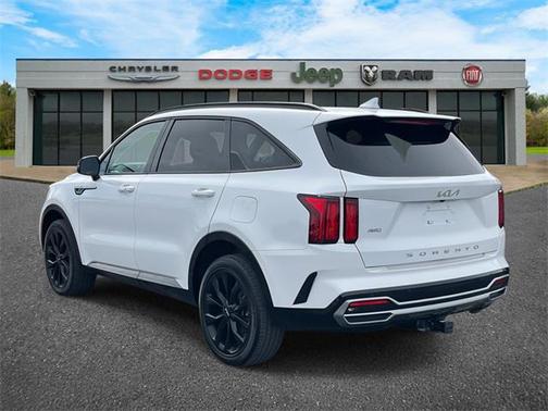 2022 Kia Sorento SX