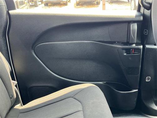 2023 Chrysler Pacifica Touring