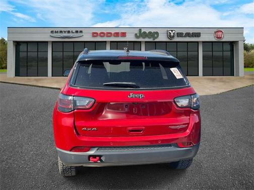 2024 Jeep Compass Trailhawk