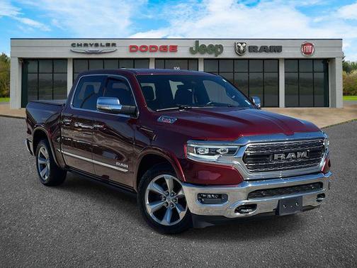 Delmonico Red Pearlcoat 2021 RAM 1500 Limited