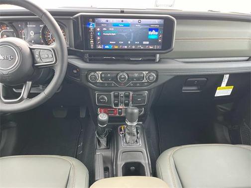 2026 Jeep Gladiator Mojave X 4x4