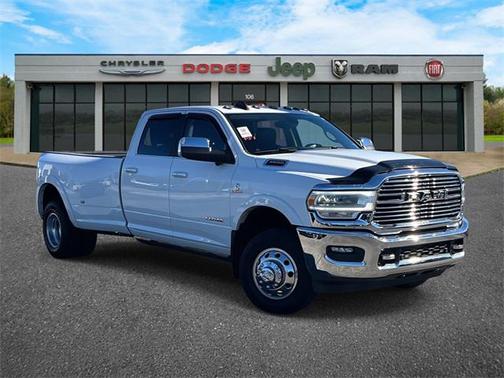 2021 RAM 3500 Laramie Crew Cab 4x4 8' Box