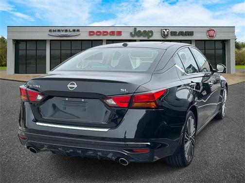 2023 Nissan Altima 2.5 SL