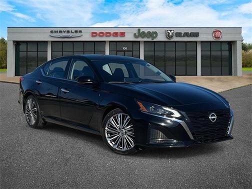 2023 Nissan Altima 2.5 SL