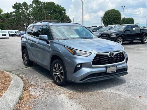 2020 Toyota Highlander XLE