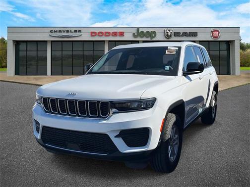 2024 Jeep Grand Cherokee Laredo