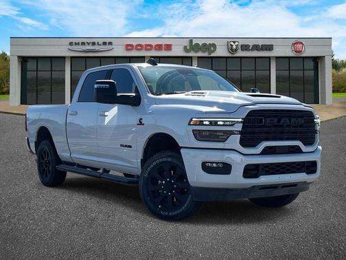 Bright White Clearcoat 2025 RAM 2500 Laramie Crew Cab 4x4 6'4' Box