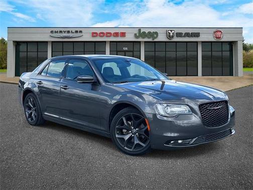 2022 Chrysler 300 S