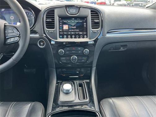 2022 Chrysler 300 S
