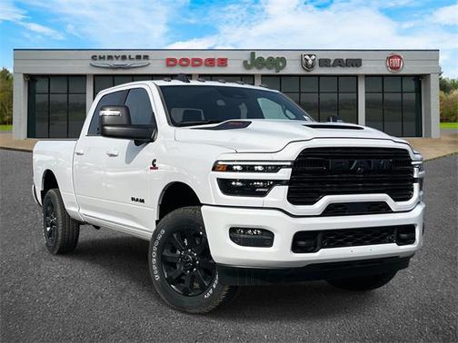 2026 RAM 3500 Laramie Crew Cab 4x4 6'4' Box