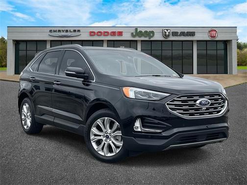 2022 Ford Edge Titanium