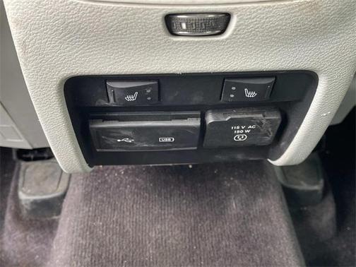 2019 Jeep Cherokee Overland