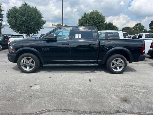 2023 RAM 1500 Classic Warlock Crew Cab 4x4 5'7' Box