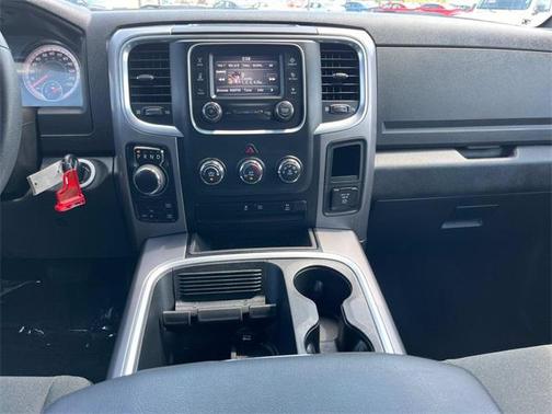 2023 RAM 1500 Classic Warlock Crew Cab 4x4 5'7' Box