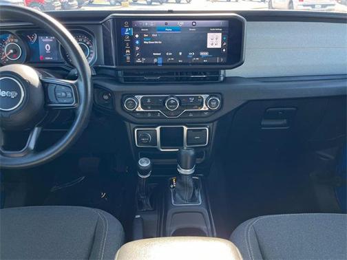 2024 Jeep Gladiator Sport