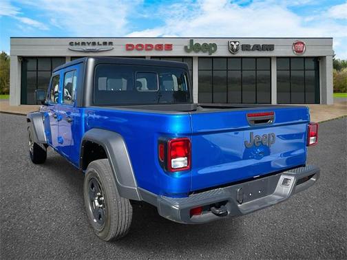2024 Jeep Gladiator Sport