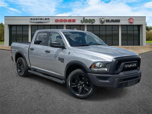 2023 RAM 1500 Classic Warlock Crew Cab 4x4 5'7' Box