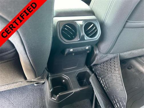 2022 Jeep Gladiator Willys 4x4