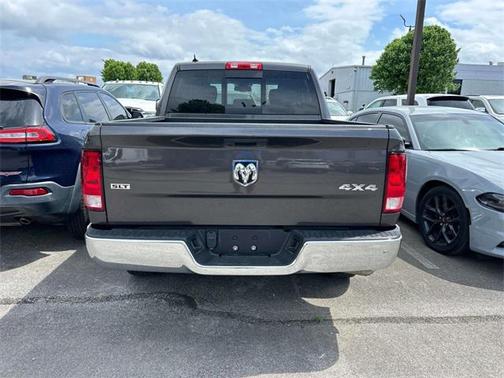 2022 RAM 1500 Classic SLT