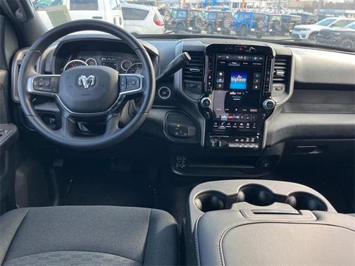 2026 RAM 2500 Tradesman Crew Cab 4x4 6'4' Box