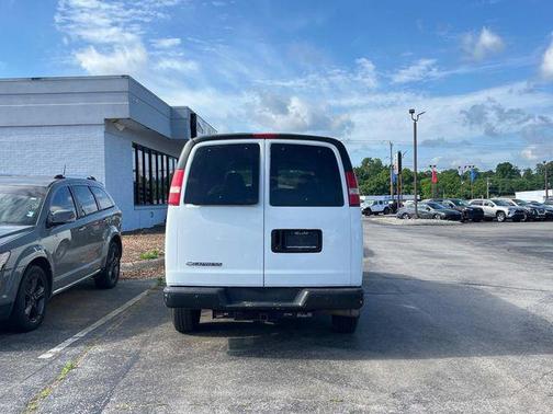 Summit White 2007 Chevrolet Express 3500 LS