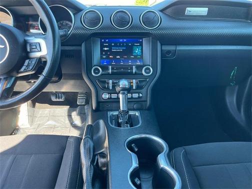 2021 Ford Mustang EcoBoost